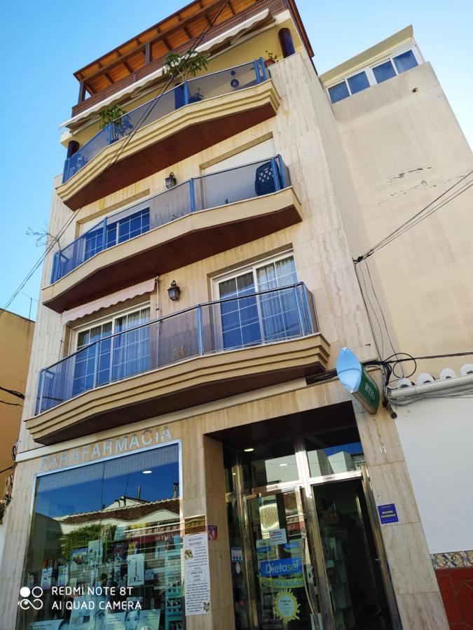 Apartamento Rozamar Apartment Torre Del Mar Luaran gambar