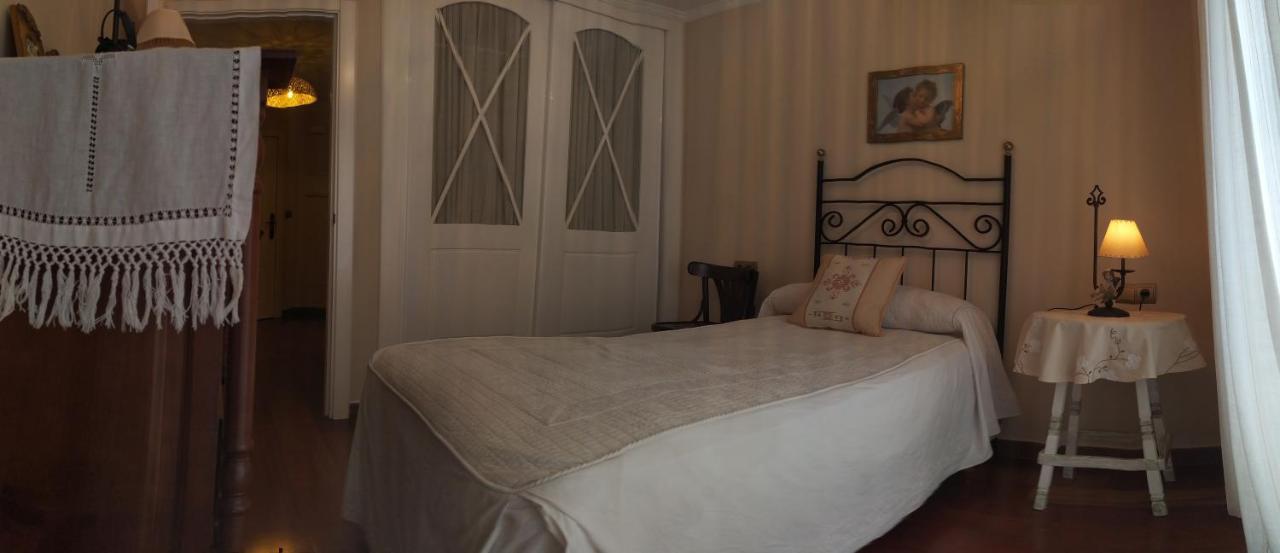 Apartamento Rozamar Apartment Torre Del Mar Luaran gambar